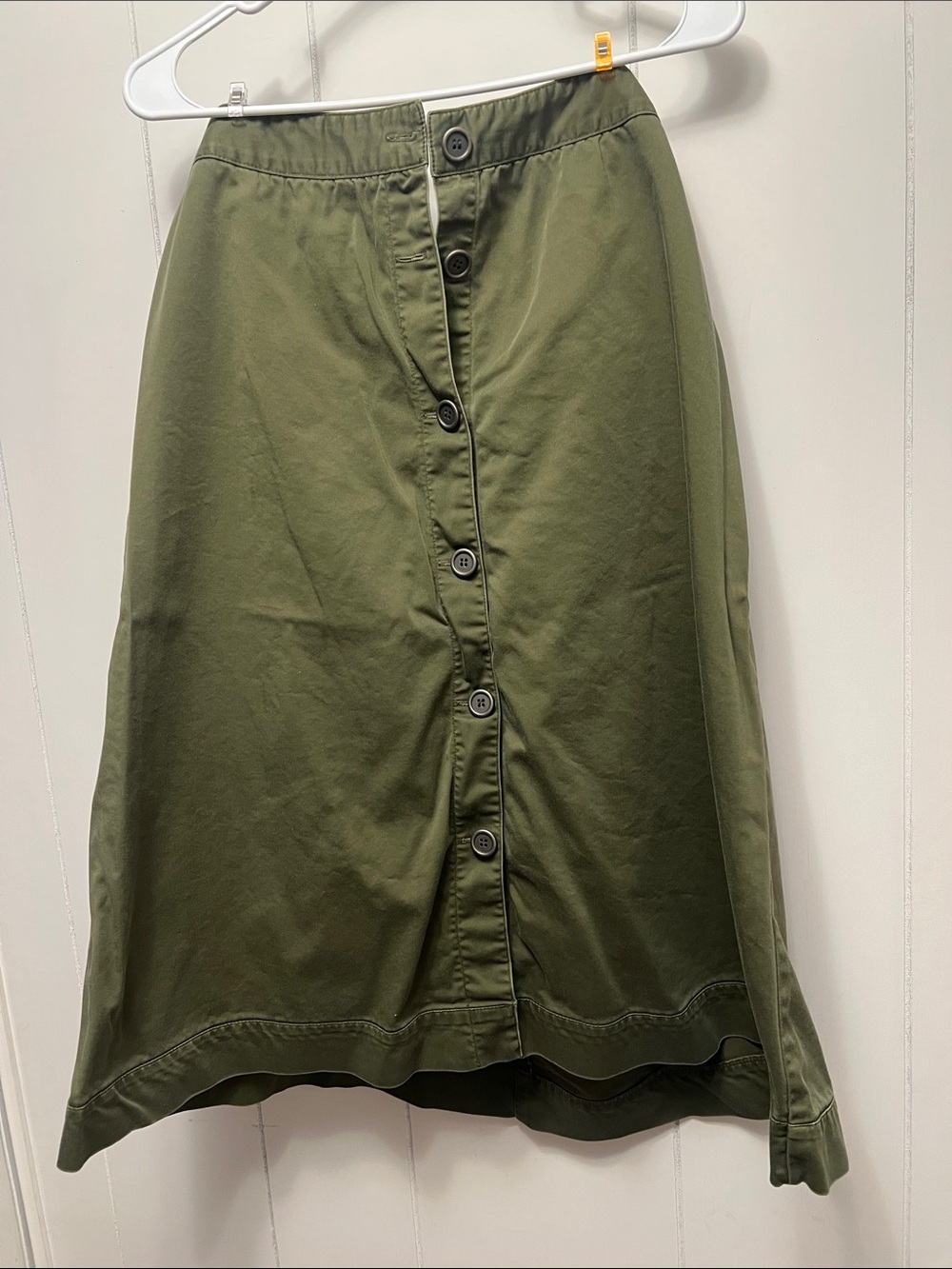 Olive Button-Front Midi Skirt by units size 14